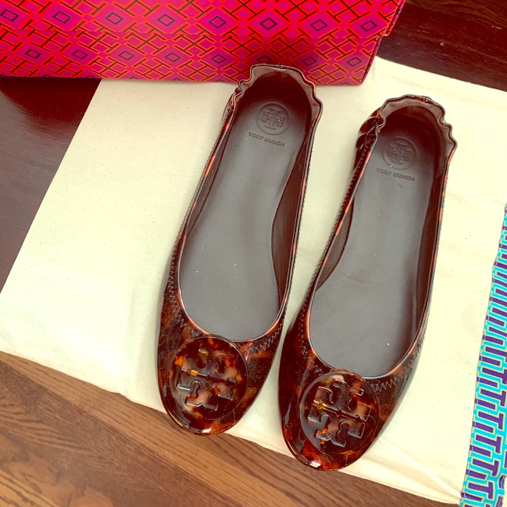 Tory Burch Minnie tortoise flats size 9